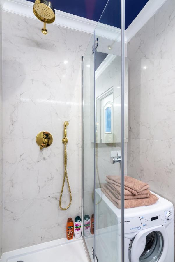 Riverside Apartment Targ Rybny Gdansk Bagian luar foto